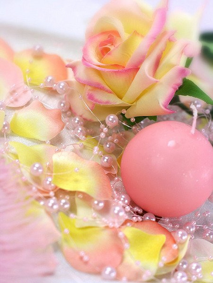 Girlanda perłowa j. różowy 1,3 m