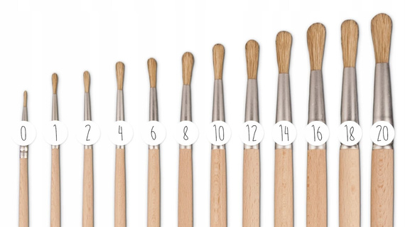 Pędzel szczecinowy okrągły LOVEART - r. 14